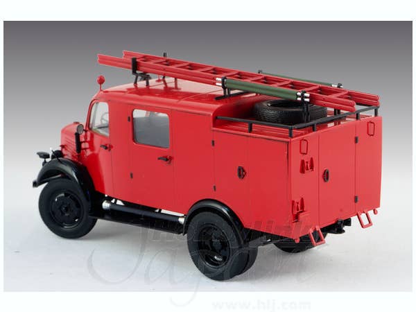 ICM 1/35 L1500S LF 8, German Light Fire Truck | 4823044402946