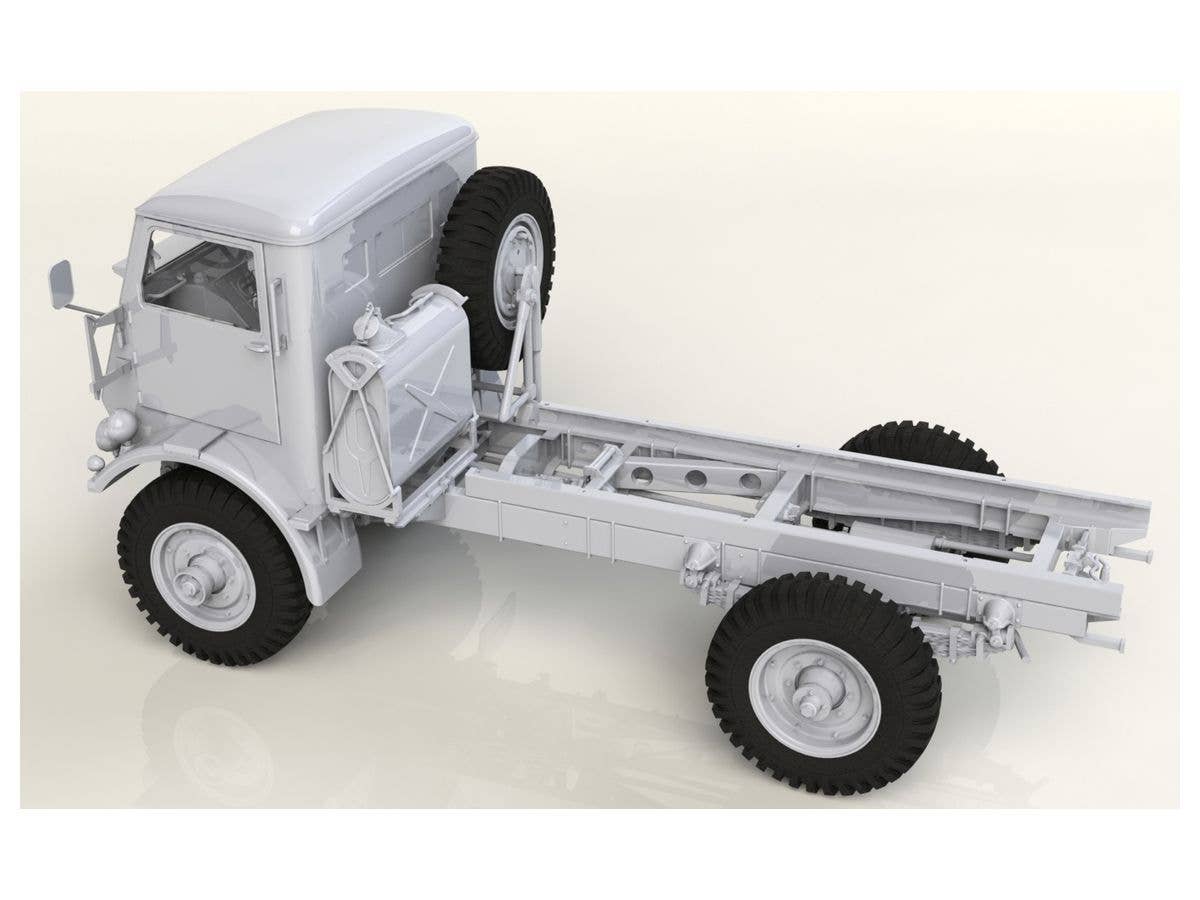 ICM 1/35 Model W.O.T. 8, WWII British Truck | 4823044405954