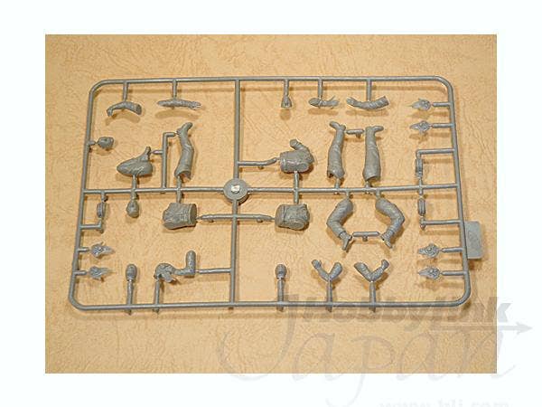 ICM 1/35 Soviet Tank Crew (1979-1988) (3 tankmen) | 4823044400751