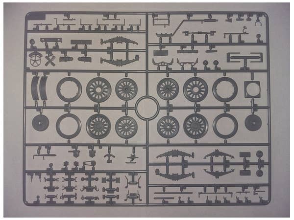 ICM 1/35 Standard B 'Liberty' Series 2, WWI US Army Truck | 4823044406005