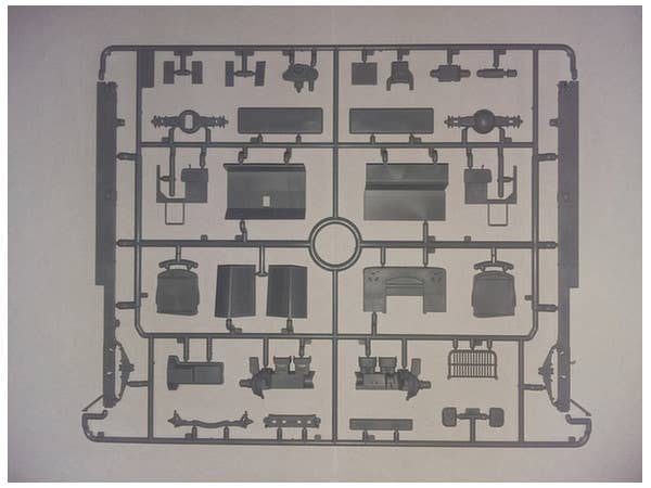 ICM 1/35 Standard B 'Liberty' Series 2, WWI US Army Truck | 4823044406005