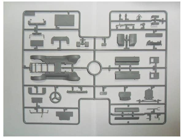 ICM 1/35 Model T 1917 LCP, WWI Australian Army Car | 4823044404414