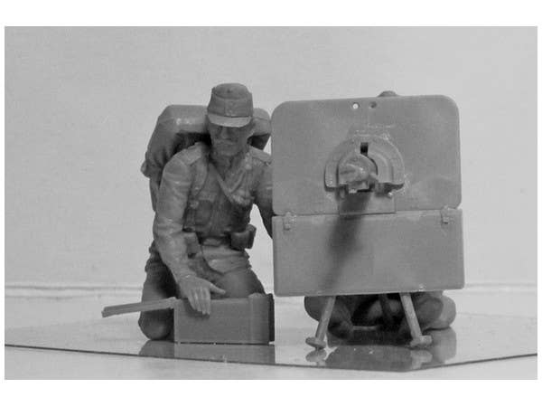 ICM 1/35 WWI Austro-Hungarian MG Team (2 figures) | 4823044404728
