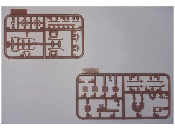 ICM 1/35 WWI Russian Maxim MG Team (2 figures) | 4823044404773