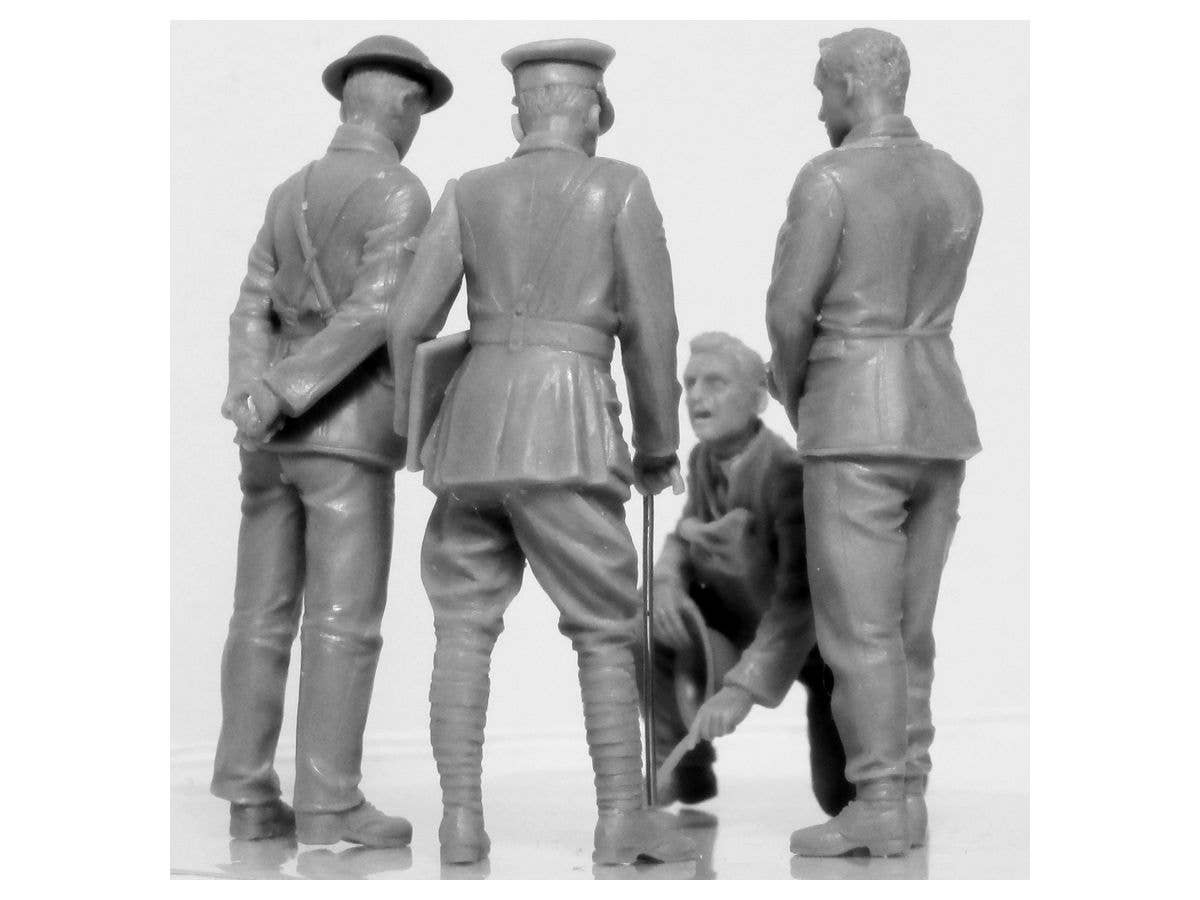 ICM 1/35 WWI British Tank Crew (4 figures) (100% new molds) | 4823044405565