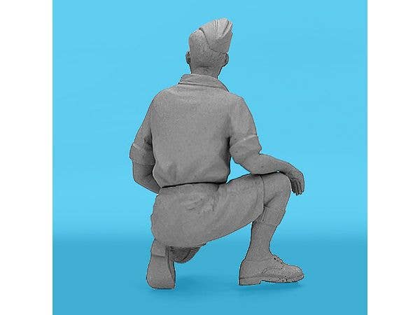 ICM 1/48 RAF Pilots in Tropical Uniforms (1941-1945) (100% new molds), Figure | 4823044409754