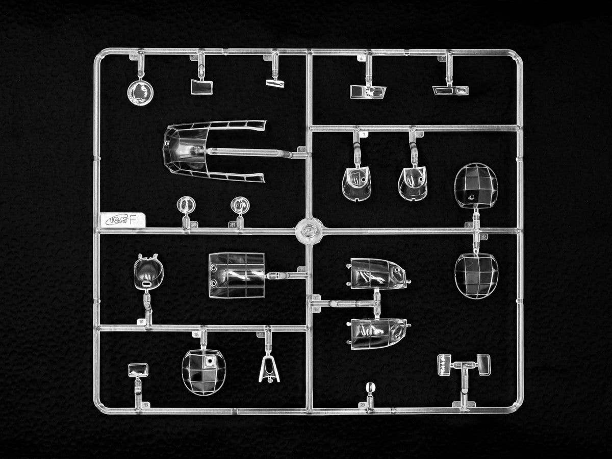 ICM 1/48 Ju 88P-1 Tank Buster | 4823044410194