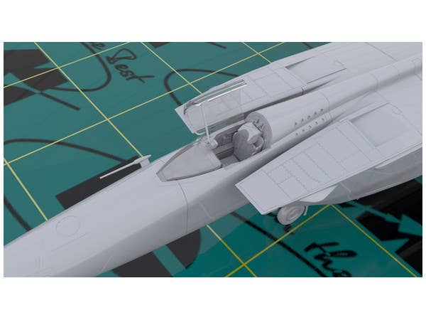 ICM 1/72 MiG-25 RBT, Soviet Reconnaissance Plane | 4823044404810