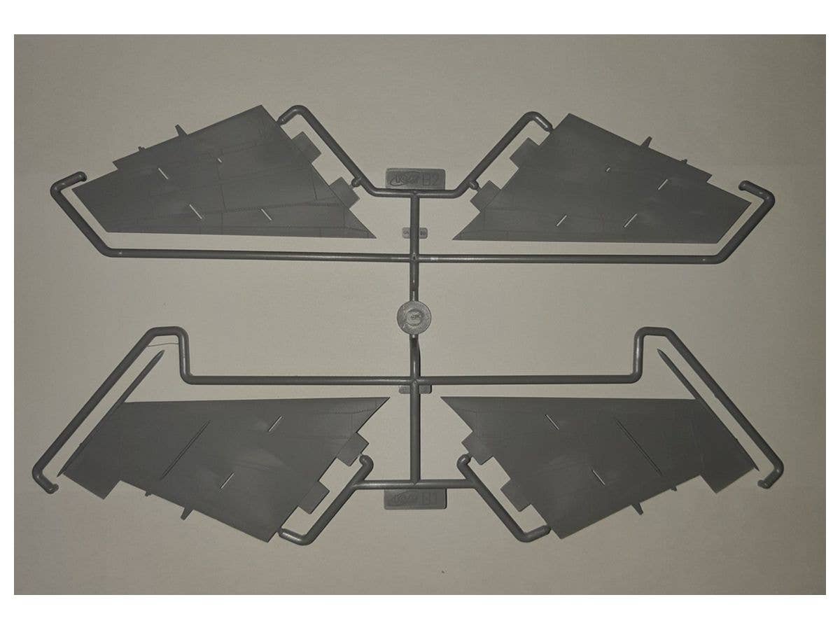 ICM 1/72 MiG-25 RBF, Soviet Reconnaissance Plane | 4823044405695