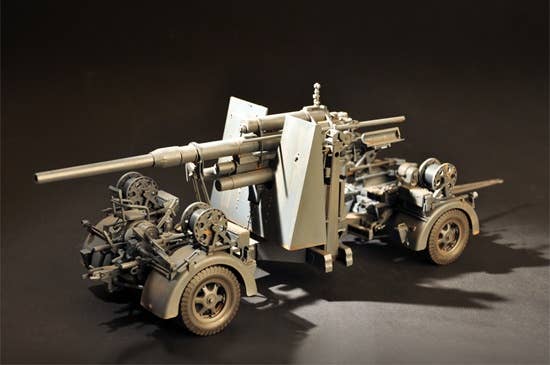 ILOVEKIT 1/18 German Flak 36 88MM Anti-Aircraft Gun | 9580208617015