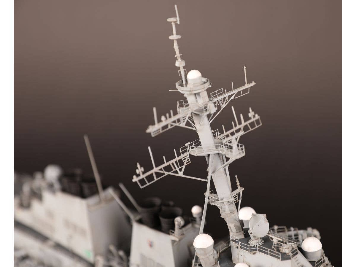 ILOVEKIT 1/200 USS Curtis Wilbur DDG-54 | 9580208620077
