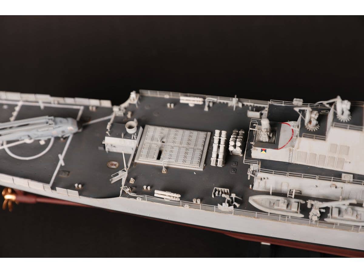 ILOVEKIT 1/200 USS Curtis Wilbur DDG-54 | 9580208620077
