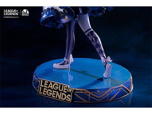 GoodSmile Company Infinity Studio×League of Legends The Hallowed Seamstress- Gwen 1/6 Statue | 4580416926133