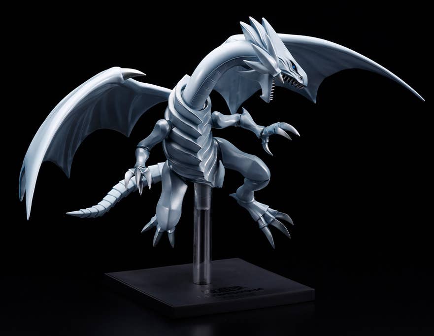 BLUE-EYES WHITE DRAGON OSHI WORKS | 4934054076260