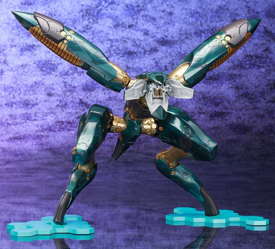 Kotobukiya 1/100 Metal Gear Solid 4 Guns of The Patriots Series Metal Gear Ray, Plastic Model Kit