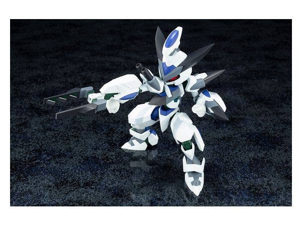 Kotobukiya 1/6 Medarot KXK00-M Crossmessiah, Plastic Model Kit | 4934054027101