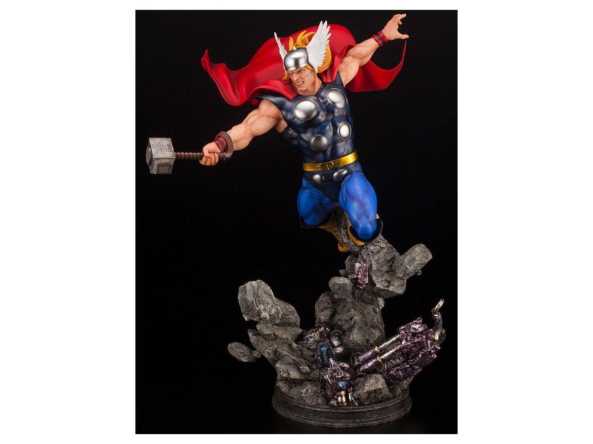 Kotobukiya 1/6 Marvel Universe Thor Avengers Fine Art Statue | 4934054024025