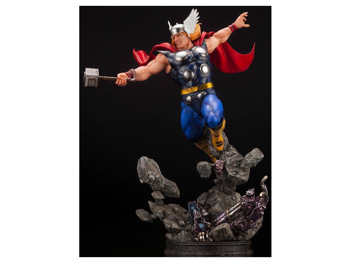 Kotobukiya 1/6 Marvel Universe Thor Avengers Fine Art Statue | 4934054024025