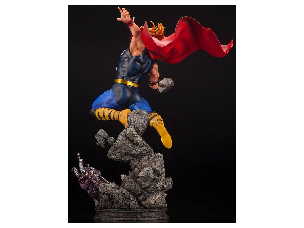Kotobukiya 1/6 Marvel Universe Thor Avengers Fine Art Statue | 4934054024025