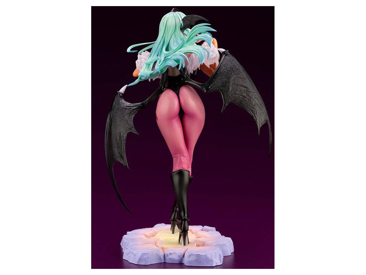 Kotobukiya 1/7 Darkstalkers Series Morrigan Bishoujo, Pre-Painted PVC Statue | 4934054028795