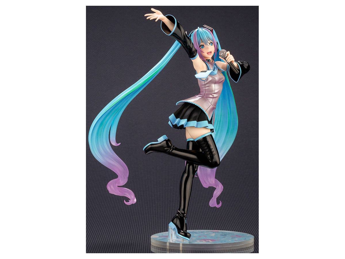 Kotobukiya 1/7 Hatsune Miku Feat. My Little Pony Bishoujo Statue, Pre-Painted PVC Statue | 4934054034673