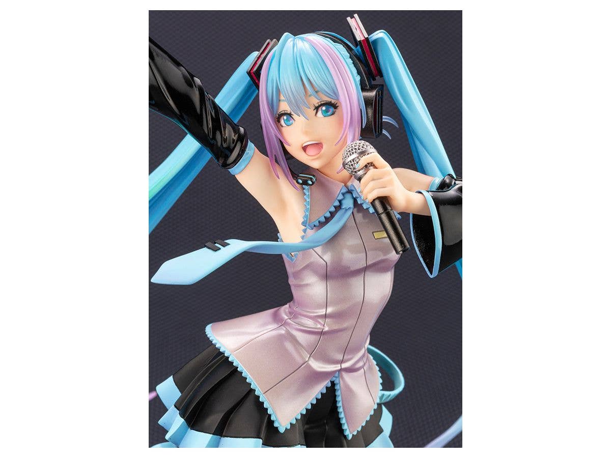 Kotobukiya 1/7 Hatsune Miku Feat. My Little Pony Bishoujo Statue, Pre-Painted PVC Statue | 4934054034673