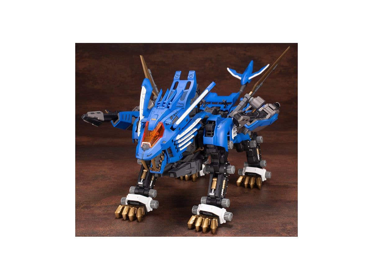 Kotobukiya 1/72 Zoids RZ-028 Blade Liger AB, Action Figure Kit | 4934054014057