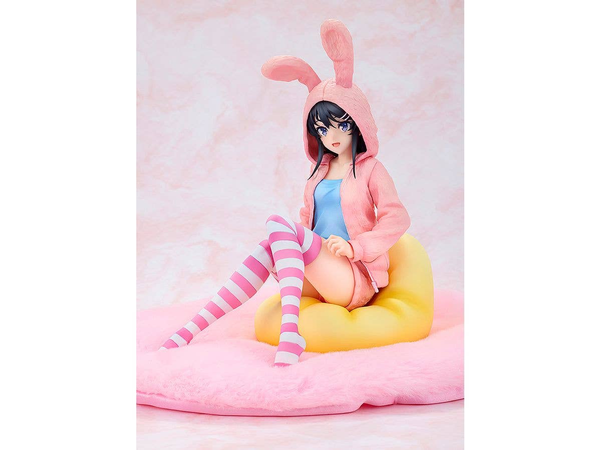 KADOKAWA Mai Sakurajima Hoodie☆Look Rabbit Ears Ver. Popular Edition | 4942330302484