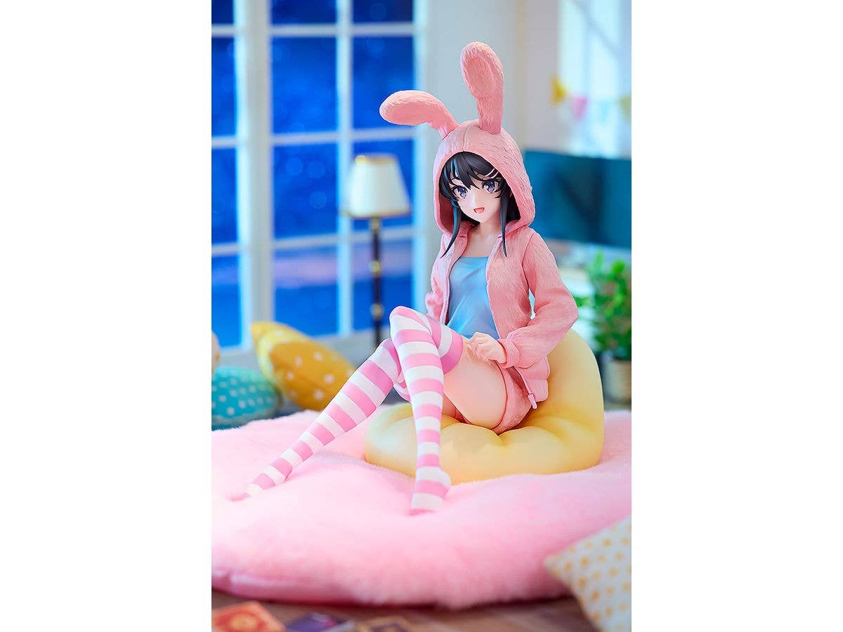 KADOKAWA Mai Sakurajima Hoodie☆Look Rabbit Ears Ver. Popular Edition | 4942330302484