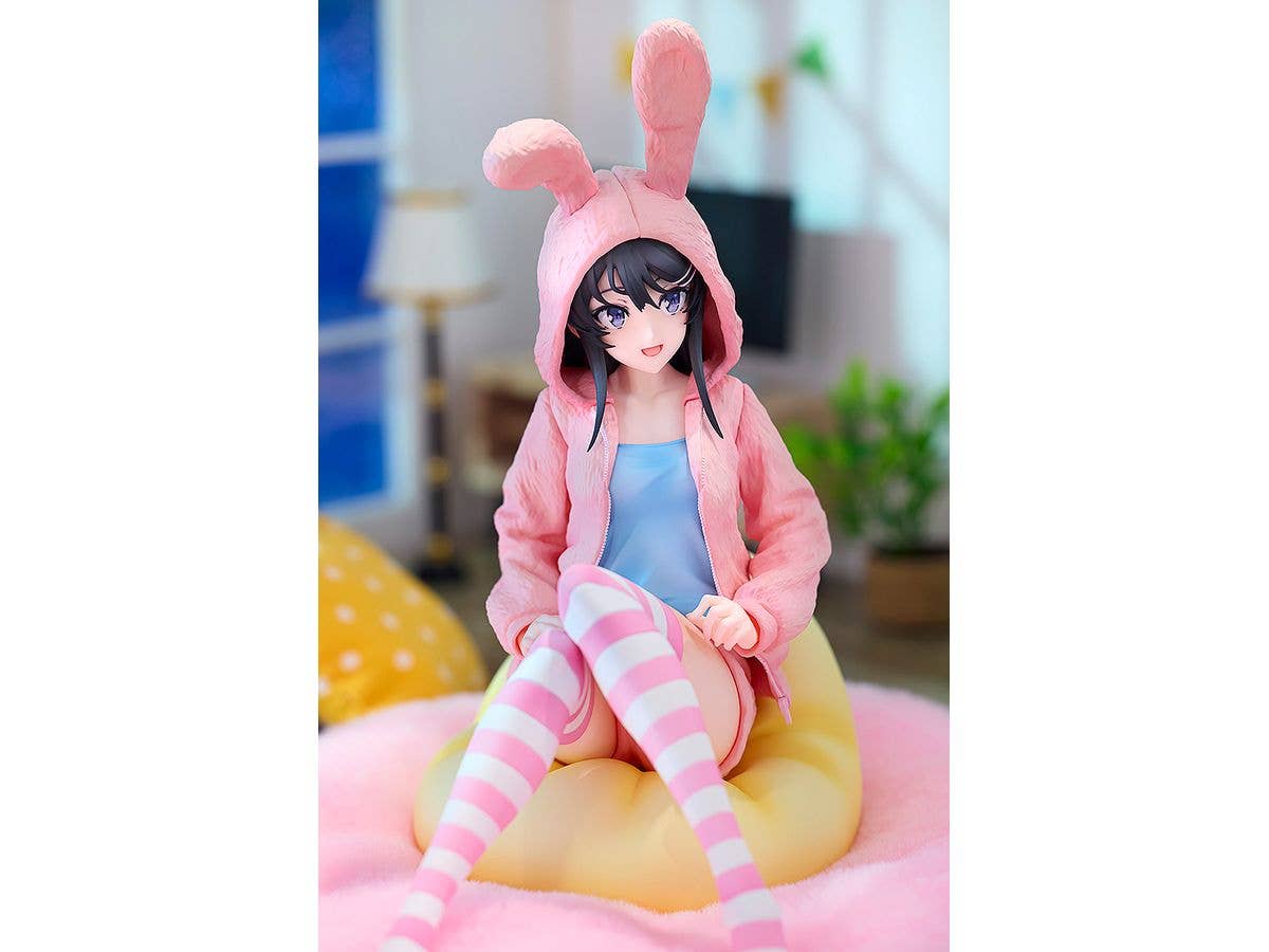 KADOKAWA Mai Sakurajima Hoodie☆Look Rabbit Ears Ver. Popular Edition | 4942330302484