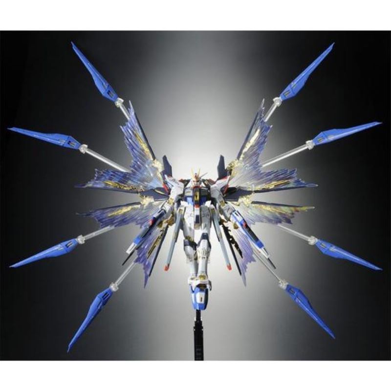 P-Bandai RG 1/144 Expansion Effect Unit Wing of the Skies for Strike Freedom Gundam (MS body not included)