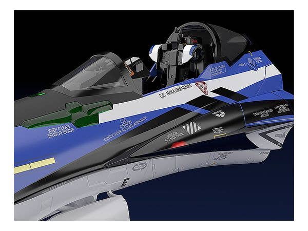 Macross Delta the Movie: Absolute Live Series Plamax MF-54: Minimum Factory Fighter Nose Collection YF-29 Durandal Valkyrie (Maximilian Jenius' Fighter) 1/20 Model Kit | 4545784012666