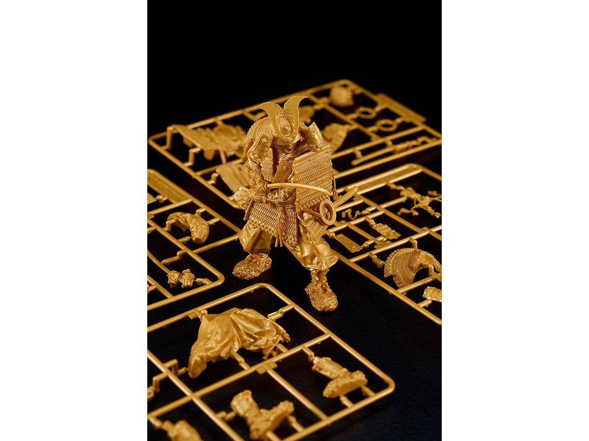 PLAMAX 1/12 Kamakura Period Armored Warrior: Gold Color Edition | 4545784014653