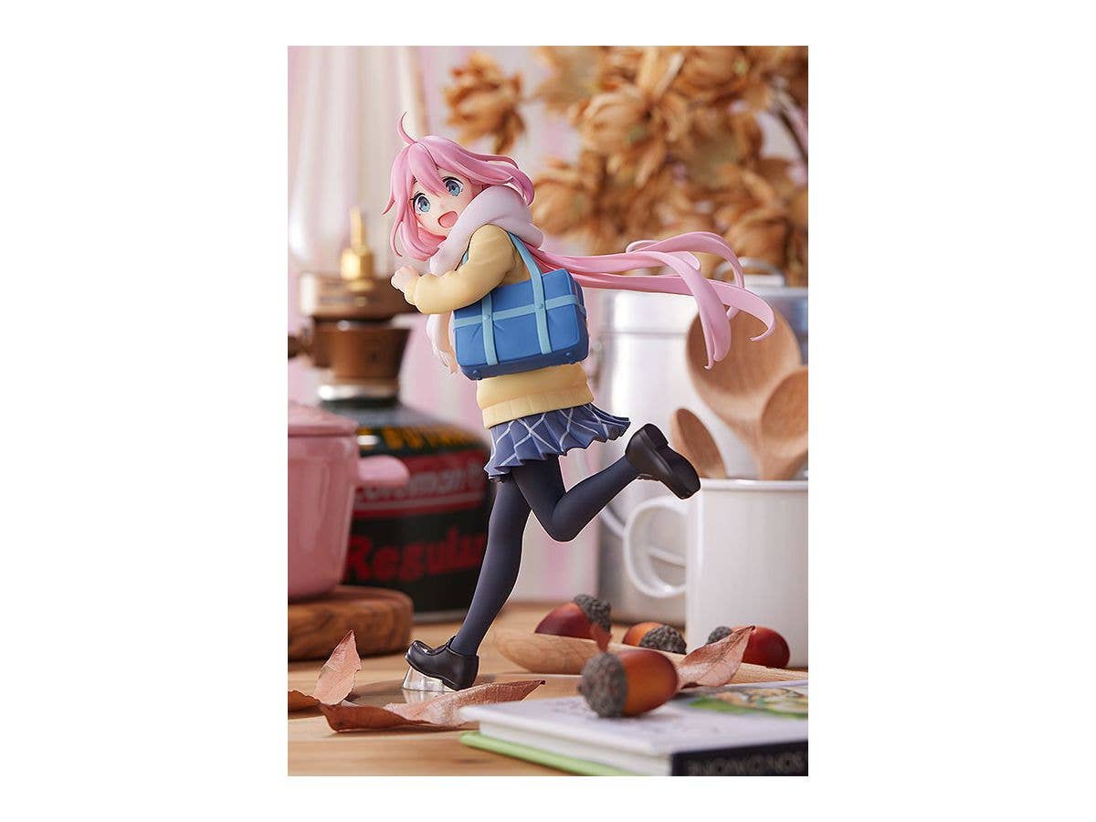 Laid-Back Camp Series Pop Up Parade Nadeshiko Kagamihara Figure | 4545784043226