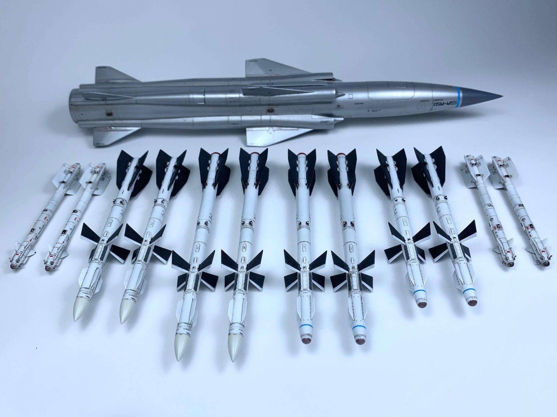 Minibase 1/48 Su-27K Sea Flanker W/Kh-41 Moskit Aircraft