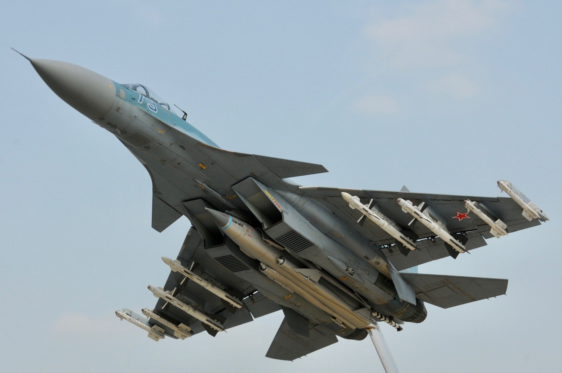 Minibase 1/48 Su-27K Sea Flanker W/Kh-41 Moskit Aircraft