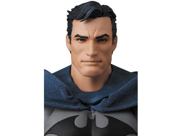 Medicom Toy MAFEX BATMAN (HUSH) | 4530956471051