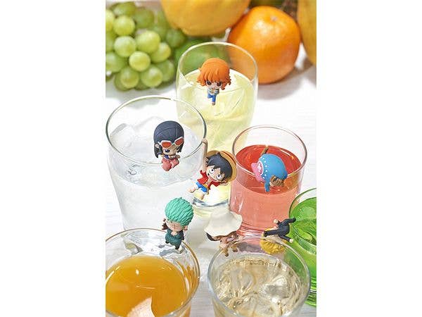Megahouse Ochatomo Tea Time of Pirates "One Piece" (Box/8) | 4535123837838