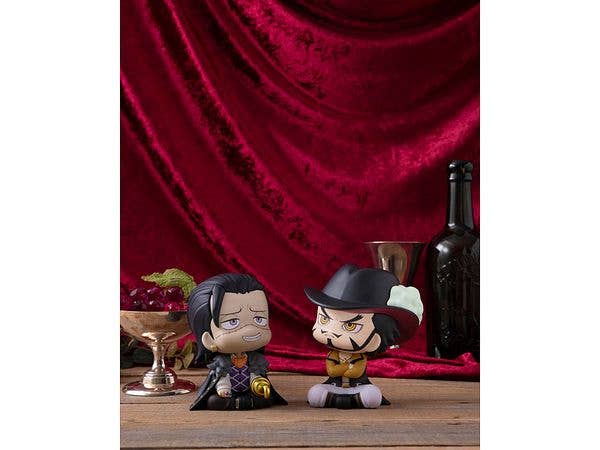 MegaHouse Lookup ONE PIECE Dracule Mihawk | 4535123839658