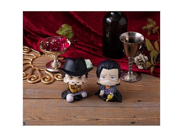 MegaHouse Lookup ONE PIECE Dracule Mihawk | 4535123839658