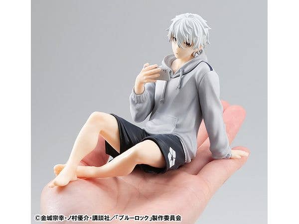 MegaHouse G.E.M. series BLUE LOCK Palm size Seishiro Nagi Repaint Ver. | 4535123845321