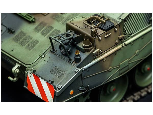 Meng 1/35 GERMAN Panzerhaubitze 2000 SELF-PROPELLED HOWITZER | 4897038550555
