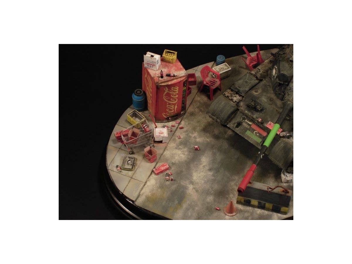 Matho 1/35 Cardboard Boxes - water and soda drinks | 5449612350137
