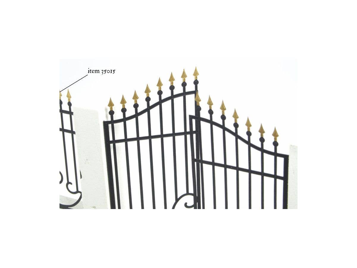 Matho 1/35 Metal Fence A - big set with gate | 5449612350861