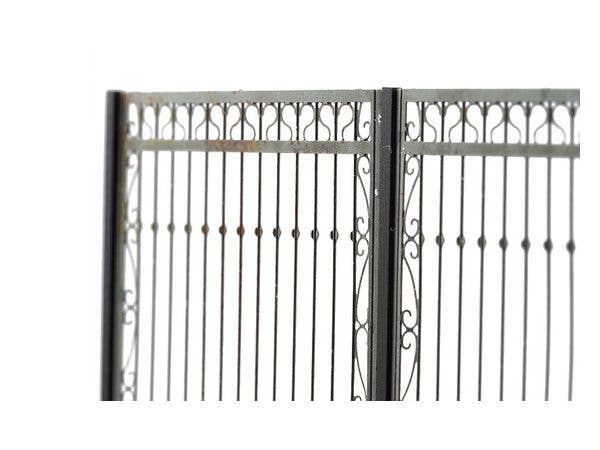 Matho 1/35 Metal Fence B - big set with gate | 5449612350878