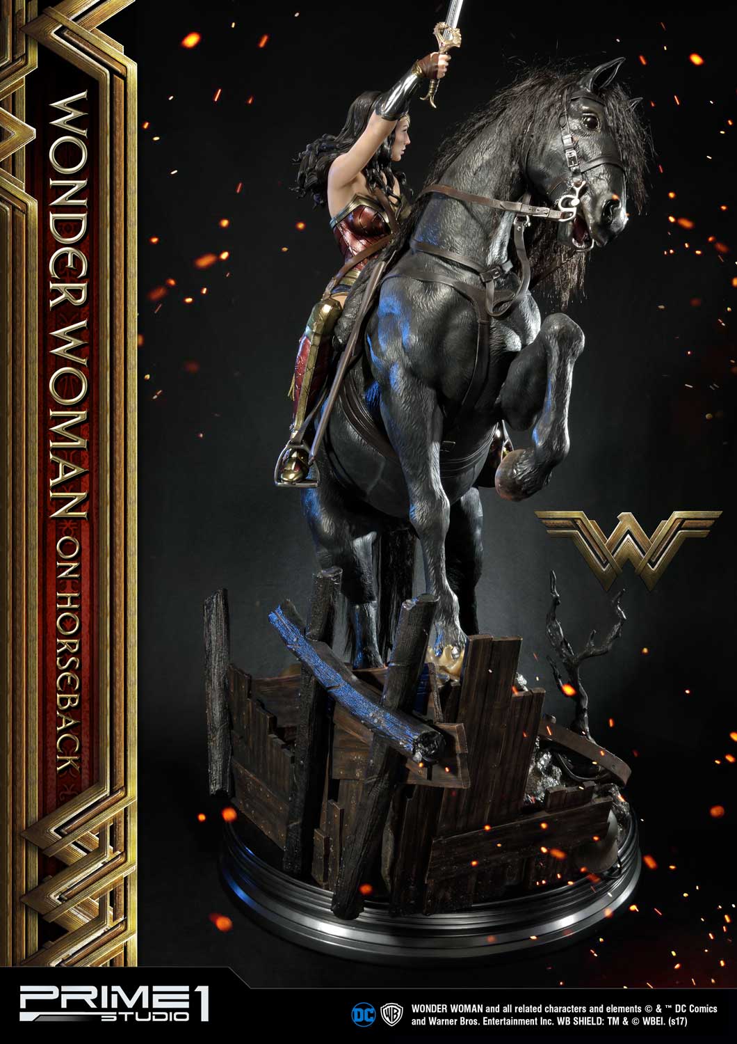 Museum Masterline Wonder Woman (Film) Wonder Woman on HorseBack Gold Version
