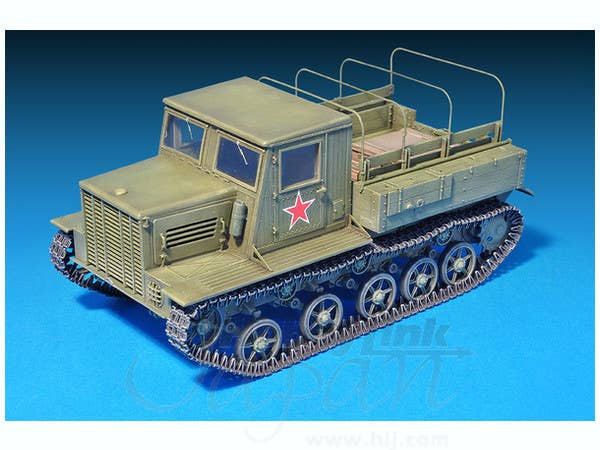 MiniArt 1/35 Ya-12 Late Prod. Soviet Artillery Tractor | 4820041102435