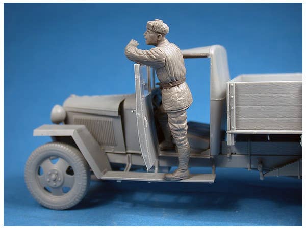 MiniArt 1/35 Red Army Drivers | 4820183310019