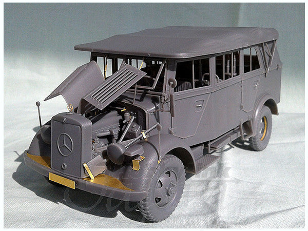 MiniArt L1500A (Kfz.70) German Personnel Car (1/35) | 4820041102657