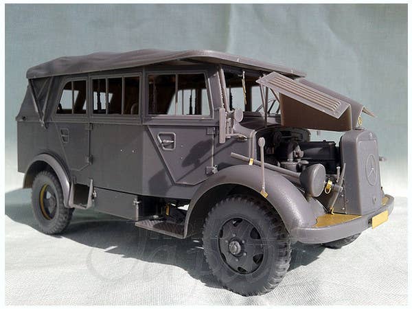 MiniArt L1500A (Kfz.70) German Personnel Car (1/35) | 4820041102657